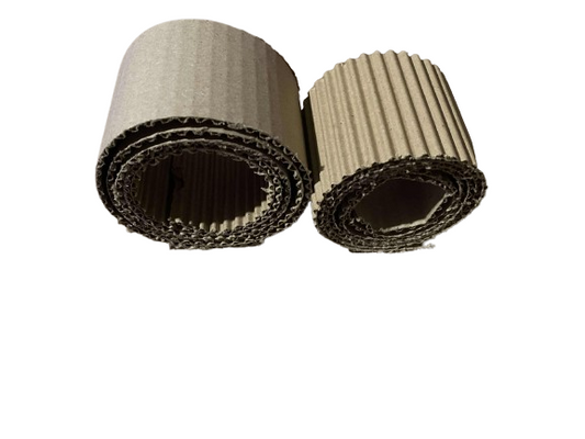 Golfkarton – Creatief Speel- en Foerageermateriaal voor Vogels